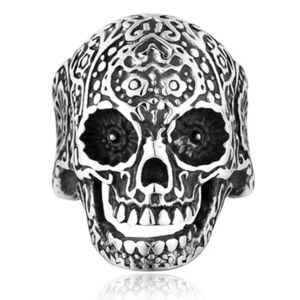 Intricate Silver Skull Ring